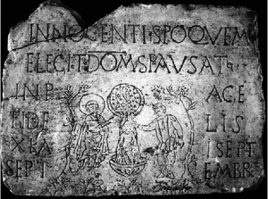Aquileia. Museo Paleocristiano di Monastero. Lastra con scena di battesimo dell'innocens spiritus. Cfr. academia.edu