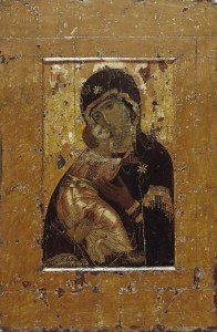 Madre de Dios  “Vladímirskaja“ La tradición atribuye a san Lucas Evangelista el icono de la Madre de  l’icona de la Virgen de  Vladimir, llegada de Constantinopla a Kiev, como don a la familia del Gran Príncipe. 